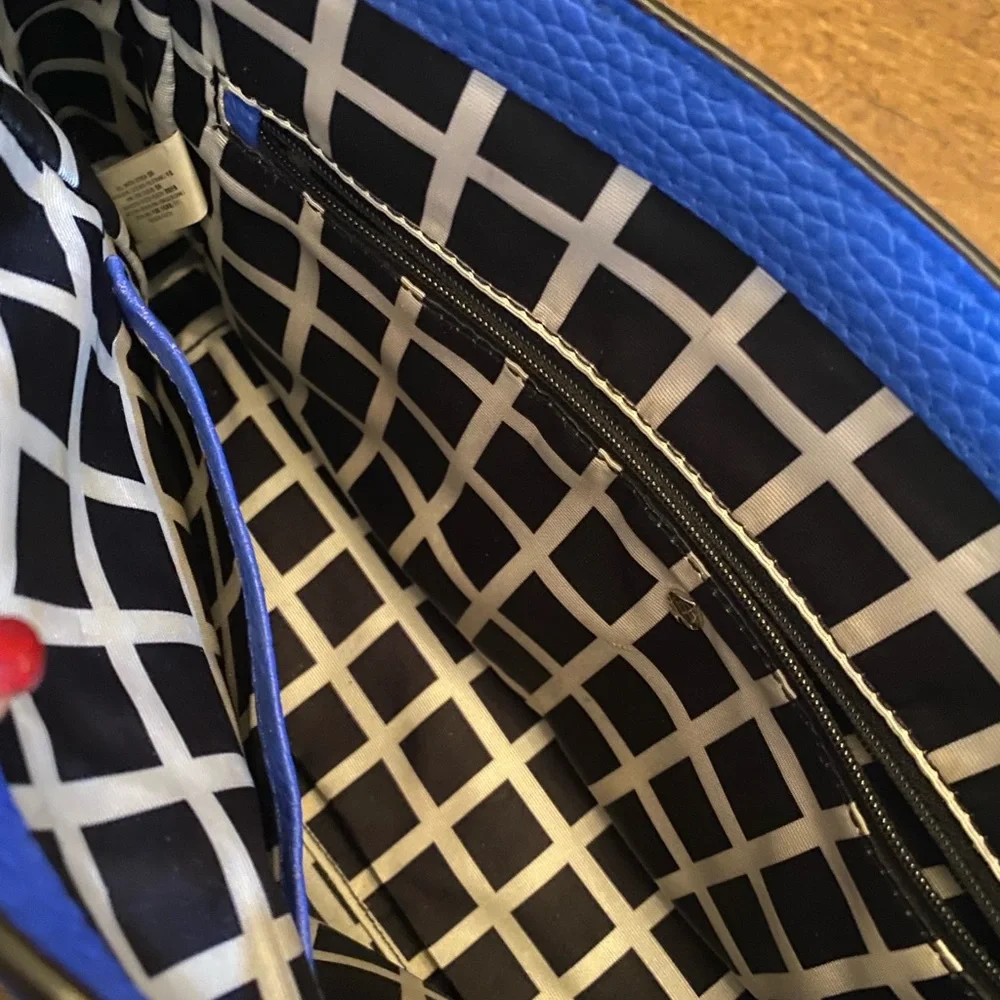 Authentic Kate Spade cobalt blue leather handbag. - Picture 2 of 6